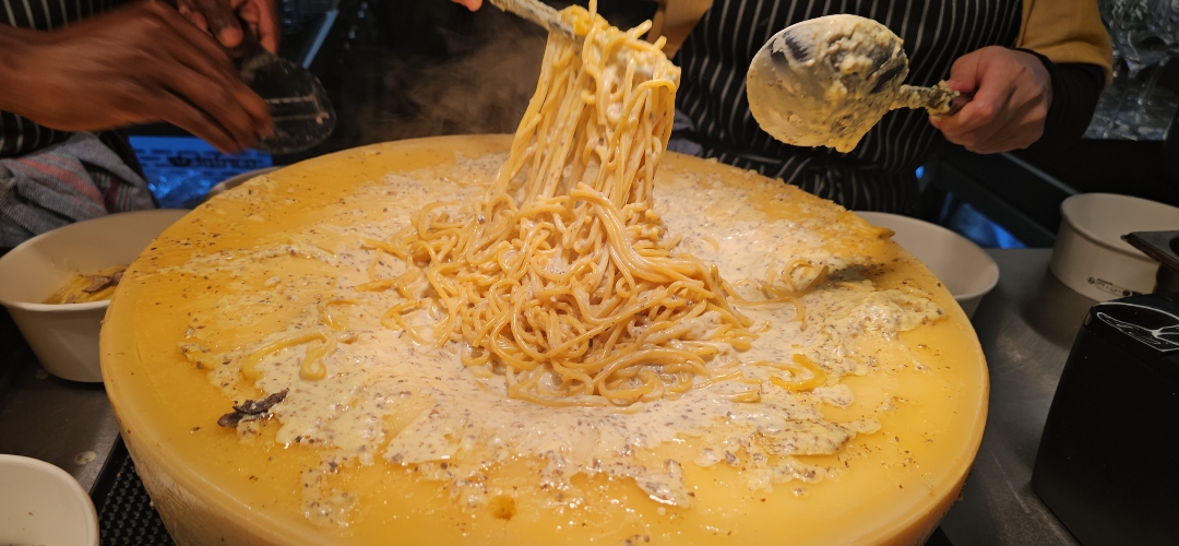 Nace Bernabéu Market, el espacio culinario que va a revolucionar el panorama gastronómico de la capital. 