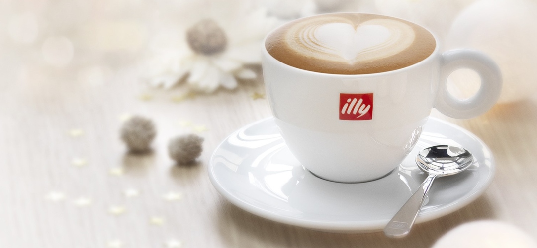 Illycaffè presenta sus Ideas de Regalo 2025, una celebración de la Navidad a través de la calidad y la excelencia.