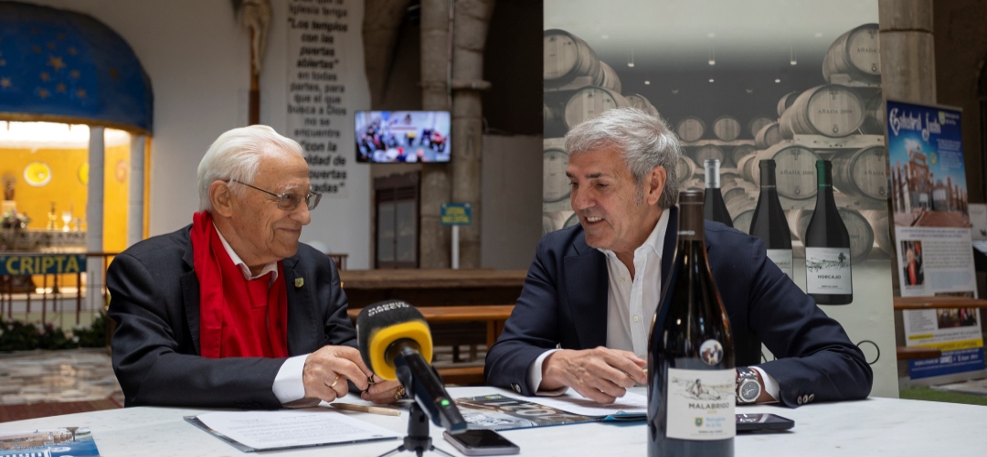 José Moro y el Padre Ángel unidos en favor de las familias sin recursos.