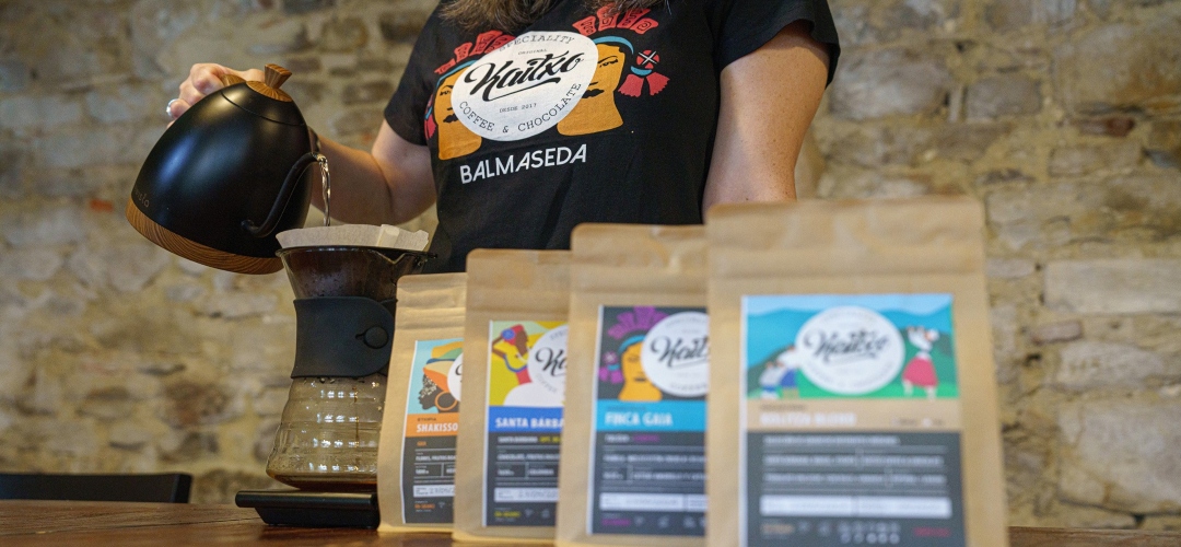 Chocolate, vino y café, tres imprescindibles en tu mesa estas Navidades.