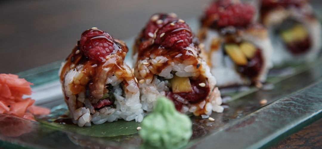 Festival de sushi en Kököchin.