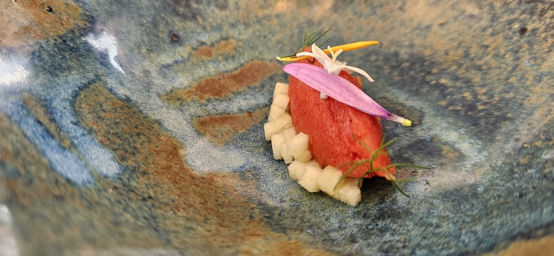MuXgo, alta cocina canaria con alma y sostenibilidad.