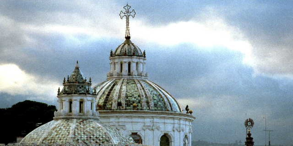 Quito celebra el 44º aniversario de su distinción como Patrimonio Cultural de la Humanidad