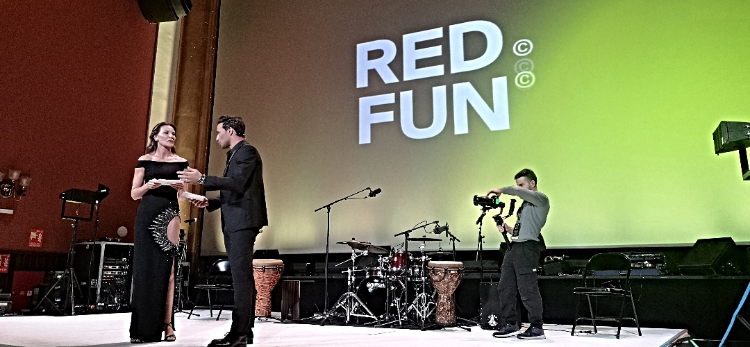 Red Fun, la aplicación líder en experiencias de lujo, presentó su nueva imagen de la mano de Mar Flores y Jaime Astraín. 